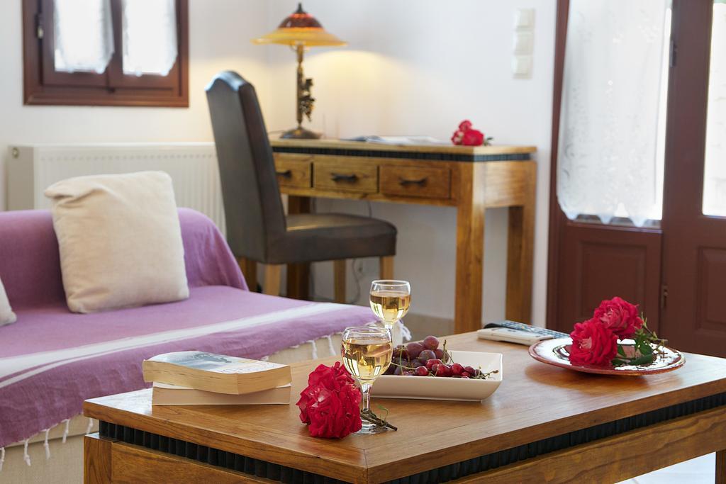 Villa Emily Фискардо Екстериор снимка